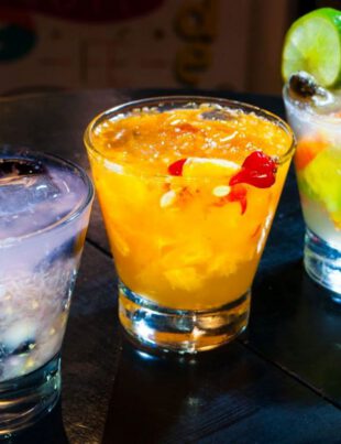 Bares em Praia Grande - Revista Nove - Foto Reprodução Facebook Barzin da Praia - Destaque