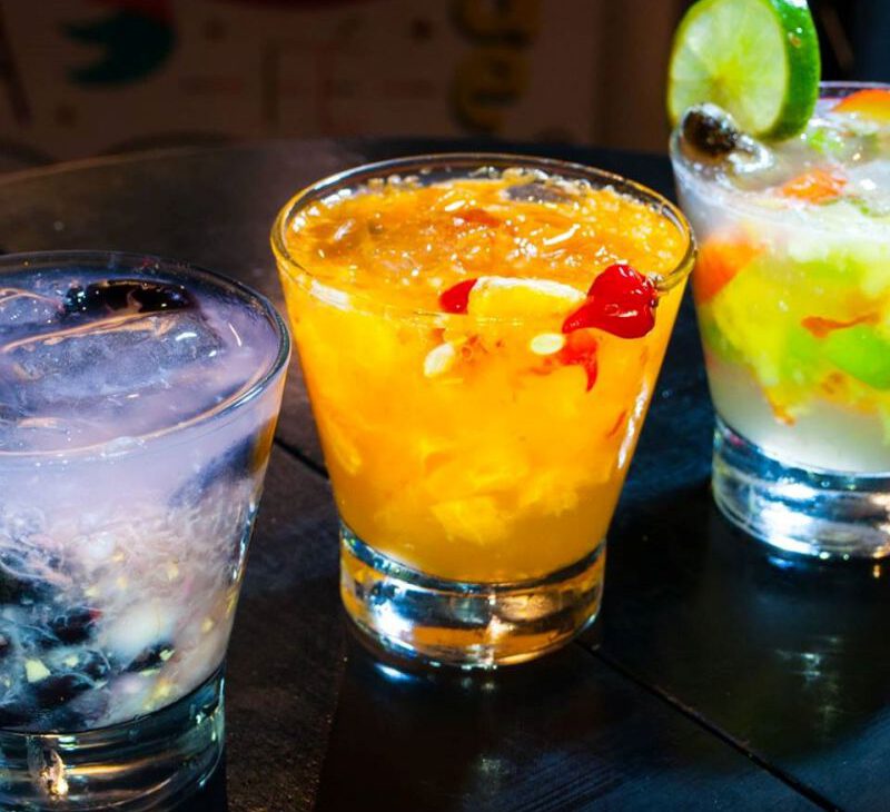 Bares em Praia Grande - Revista Nove - Foto Reprodução Facebook Barzin da Praia - Destaque