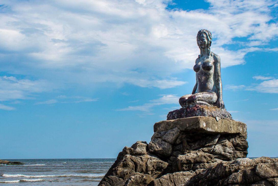 Mulheres de Areia - Revista Nove - créditos Nícolas Schukkel - Prefeitura de Itanhaém