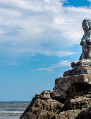 Mulheres de Areia - Revista Nove - créditos Nícolas Schukkel - Prefeitura de Itanhaém