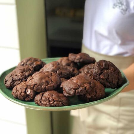 Cookies de chocolate triplo
